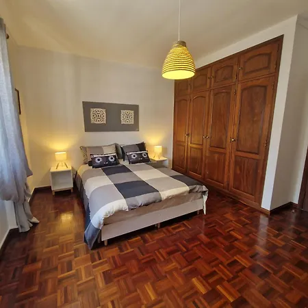 7 Francos - Santa Cruz, Torres Vedras Silveira (Lisbon)